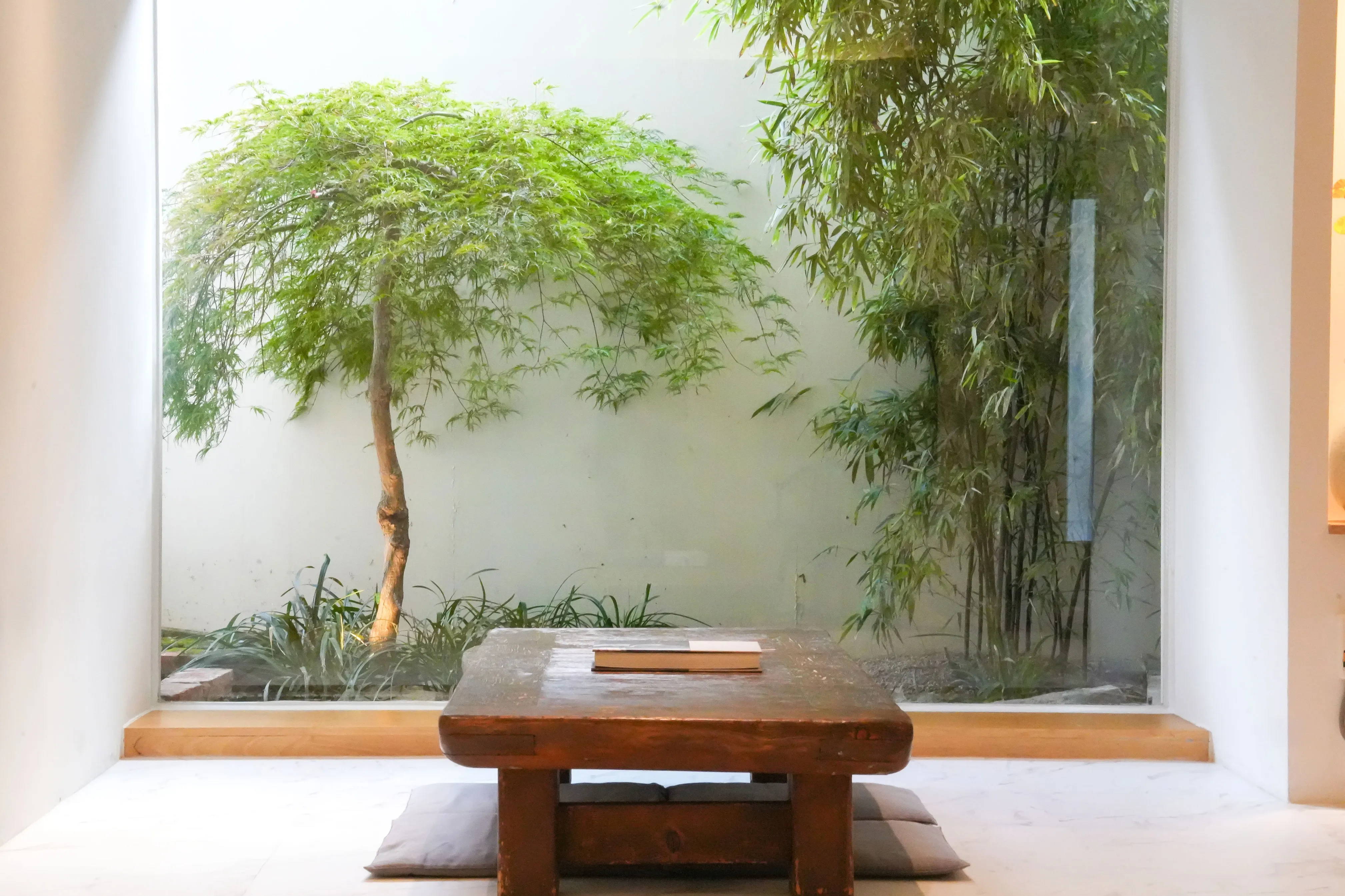 Palette Interior